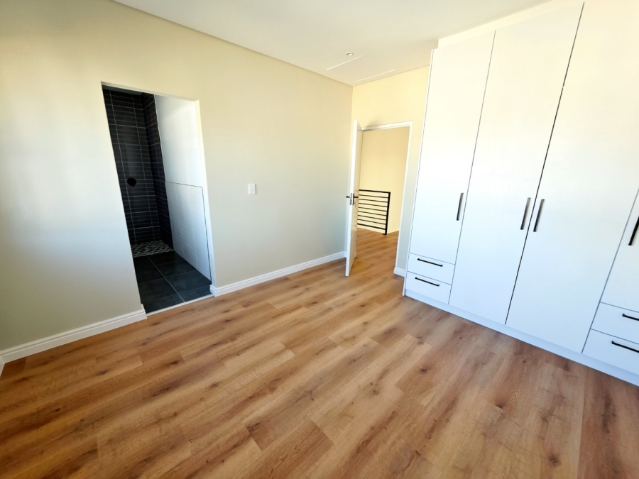 4 Bedroom Property for Sale in Sandown Western Cape